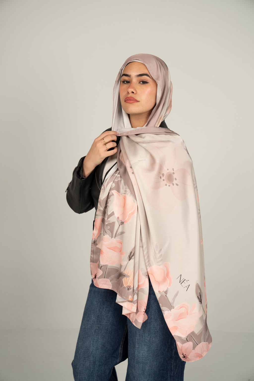 Nude Blossom satin